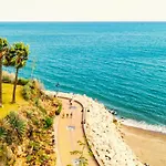 Santa Clara Modern & Exclusive Seafront Apartmán *