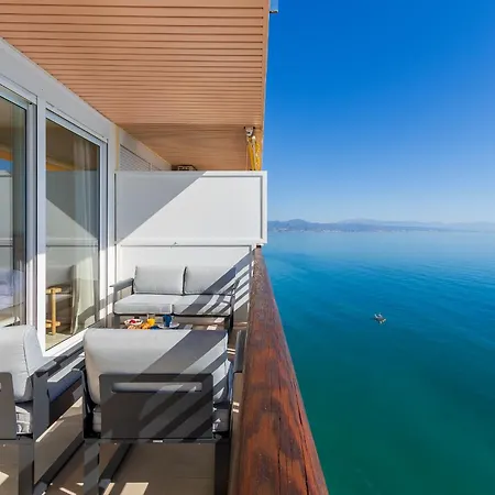 Santa Clara Modern & Exclusive Seafront * טורמולינוס