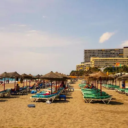 Santa Clara Modern & Exclusive Seafront טורמולינוס