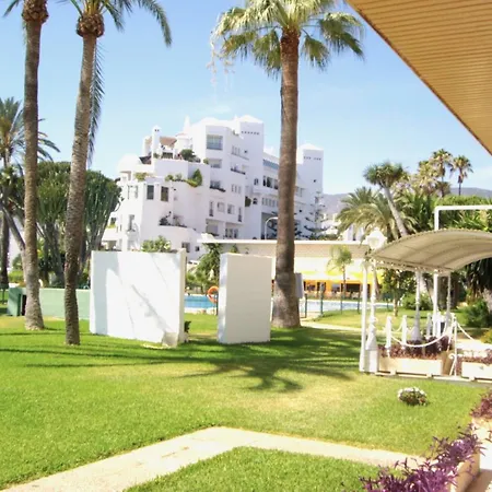 Santa Clara Modern & Exclusive Seafront דירה *