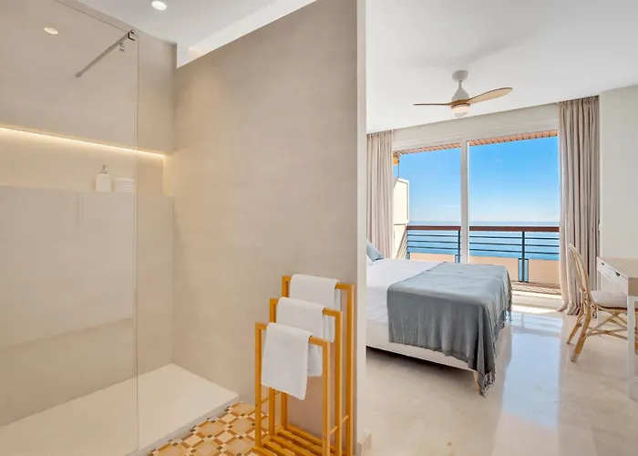 Santa Clara Modern & Exclusive Seafront * Torremolinos