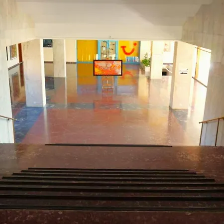 Santa Clara Modern & Exclusive Seafront Apartament *