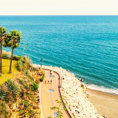 Santa Clara Modern & Exclusive Seafront Apartament *