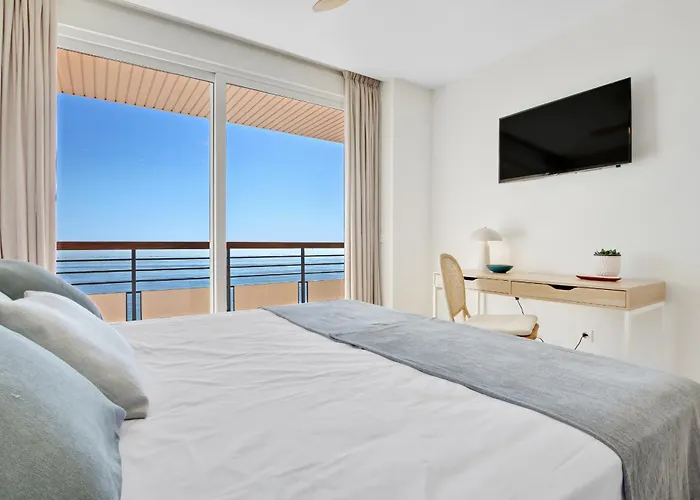 Apartament Santa Clara Modern & Exclusive Seafront *